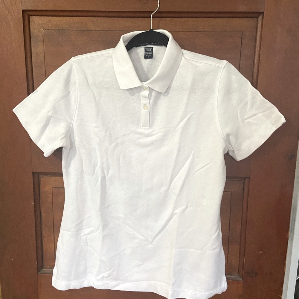 White collared cotton shirt